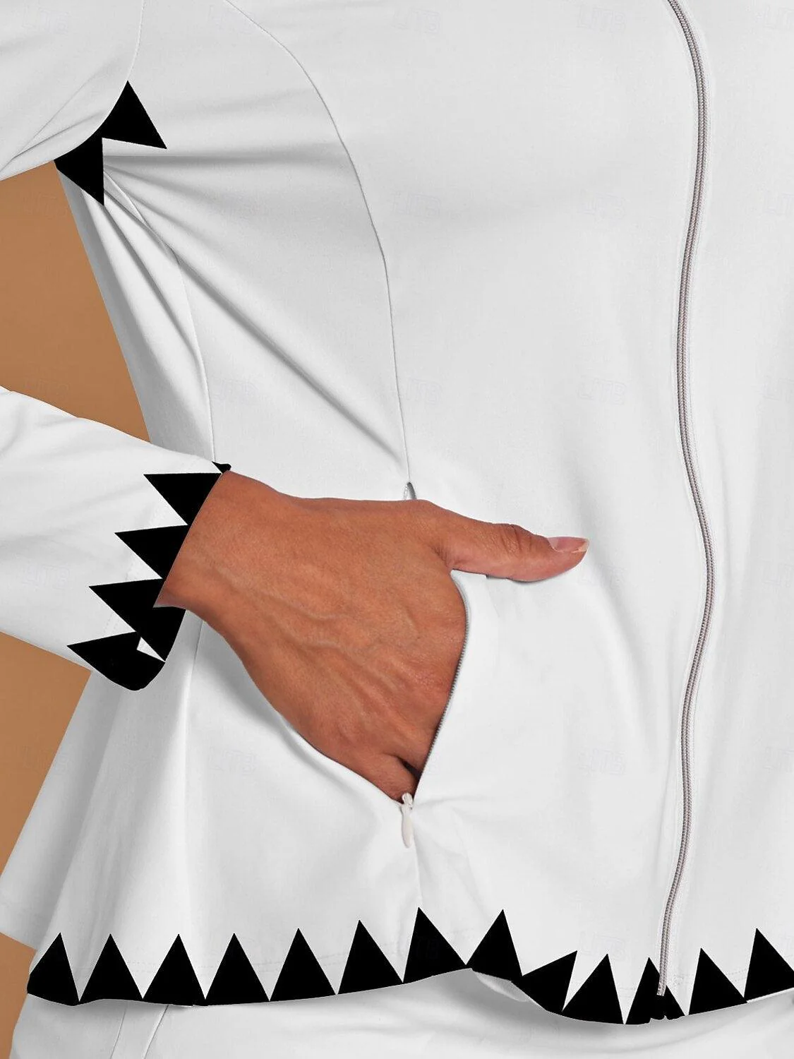 Bold Baroque Ruffle Golf Jacket Sun Protection - Image 3