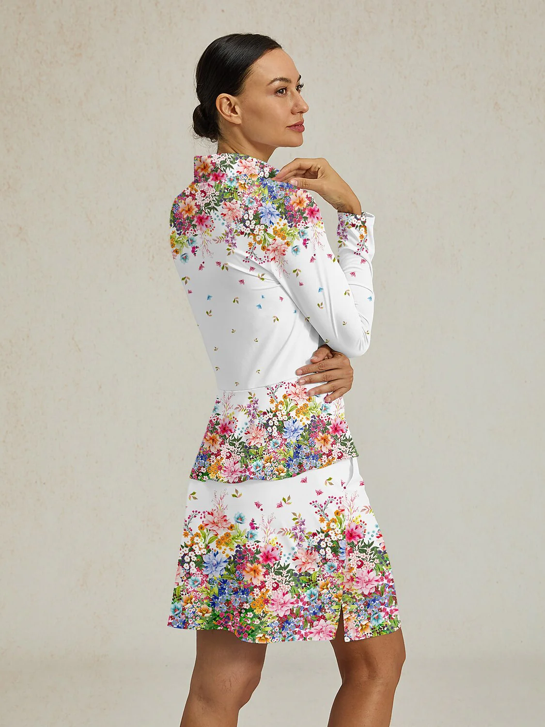 Botanical Energy Silky Ruffle Golf Shirt Quarterzip UPF50+ - Image 4
