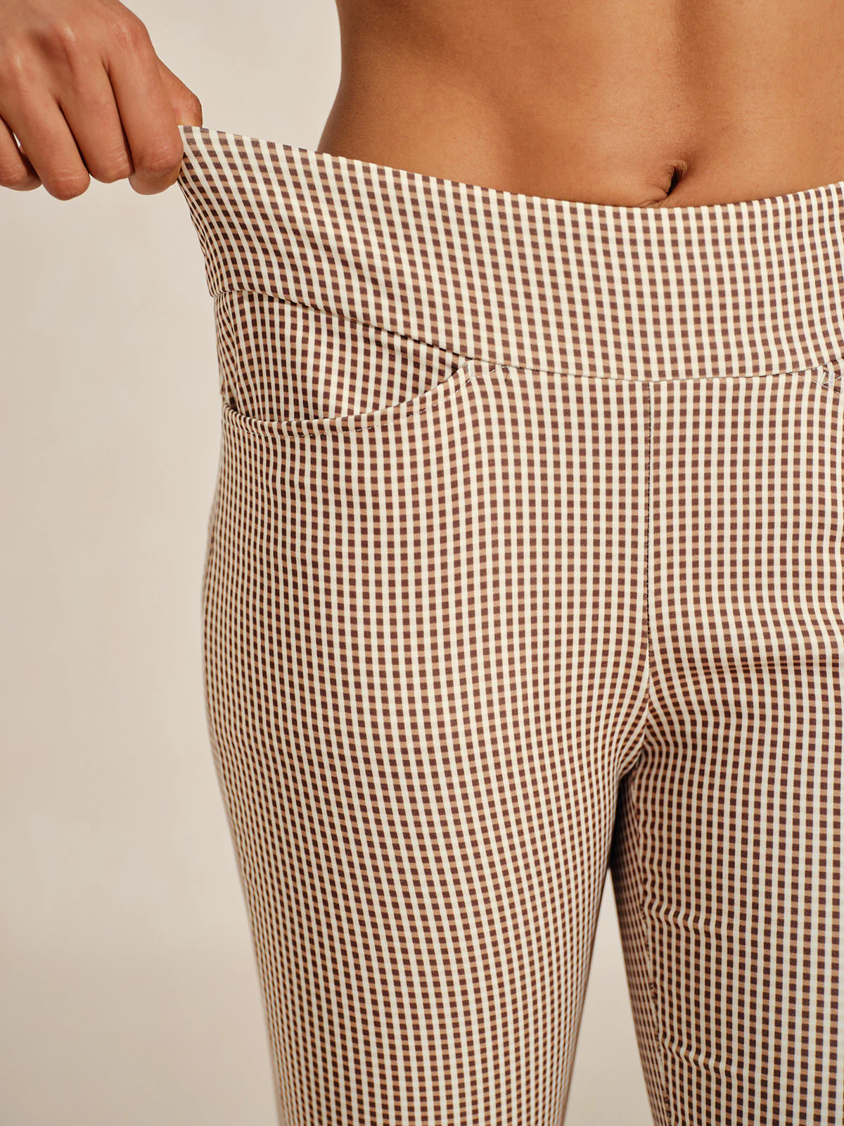 EAGLE 21 Inch Performance Stretch Shorts - Image 4