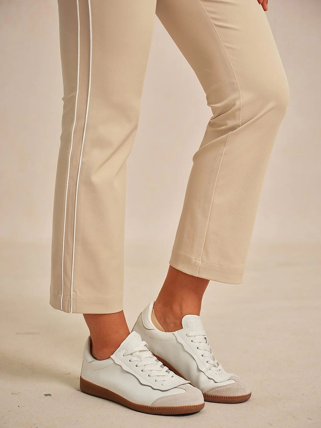 Eagle 28 Inch Performance Stretch Trimmed Ankle Pants - Image 6