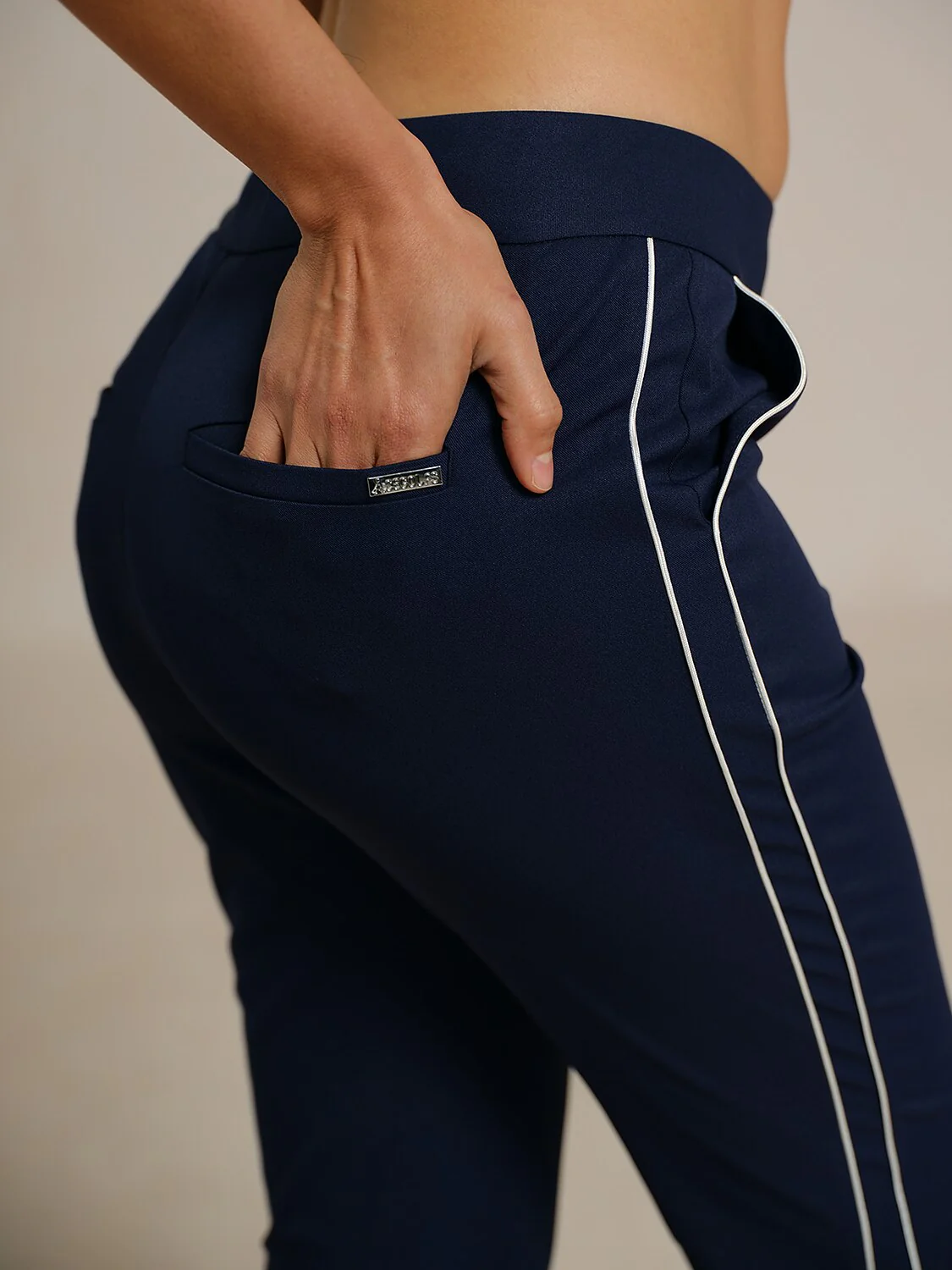 Eagle 28 Inch Performance Stretch Trimmed Ankle Pants - Image 5