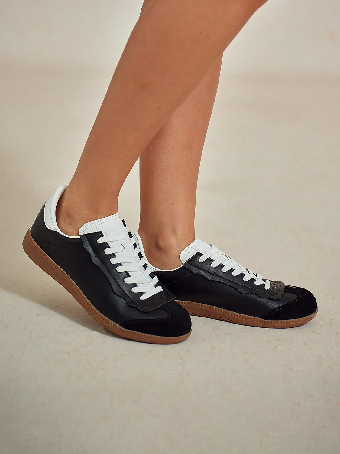 FitFlex Leather Retro Trainer Sneakers Women - Image 16