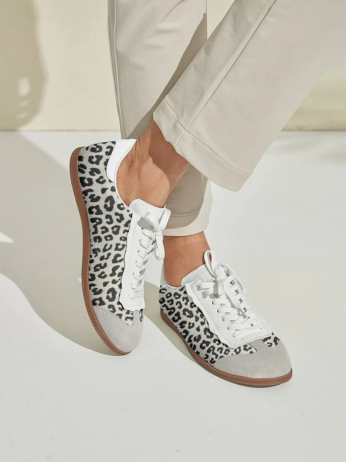 FitFlex Leather Retro Trainer Sneakers Women - Image 22
