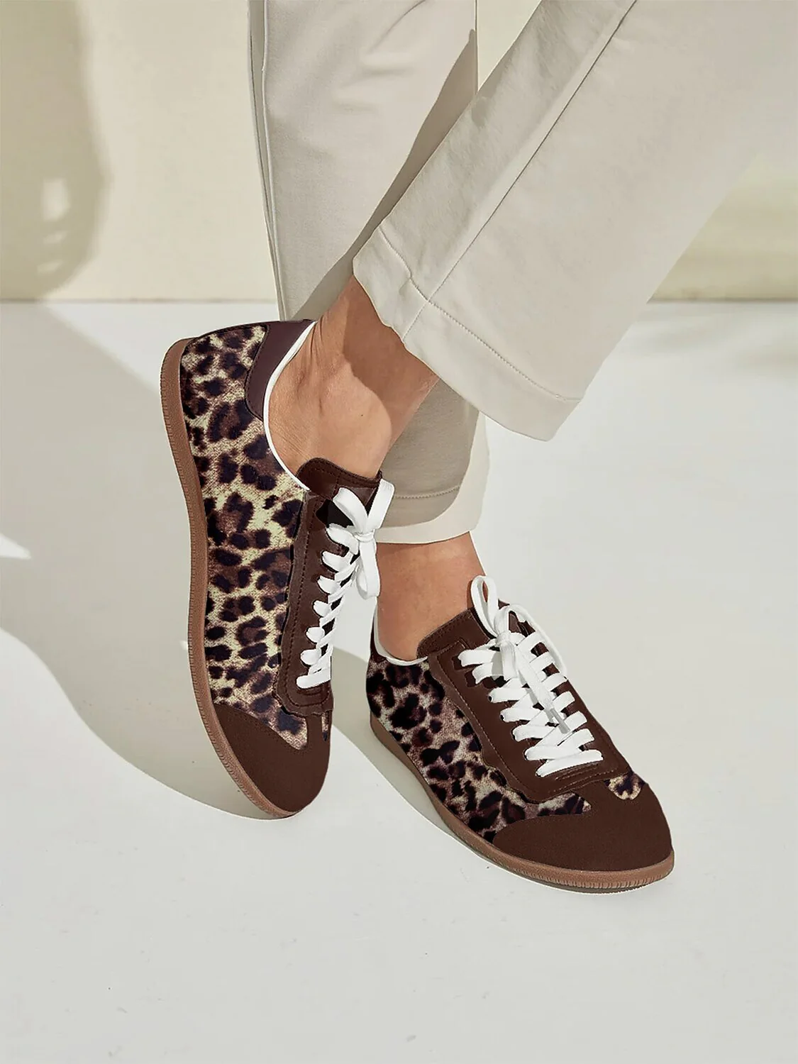 FitFlex Leather Retro Trainer Sneakers Women - Image 18