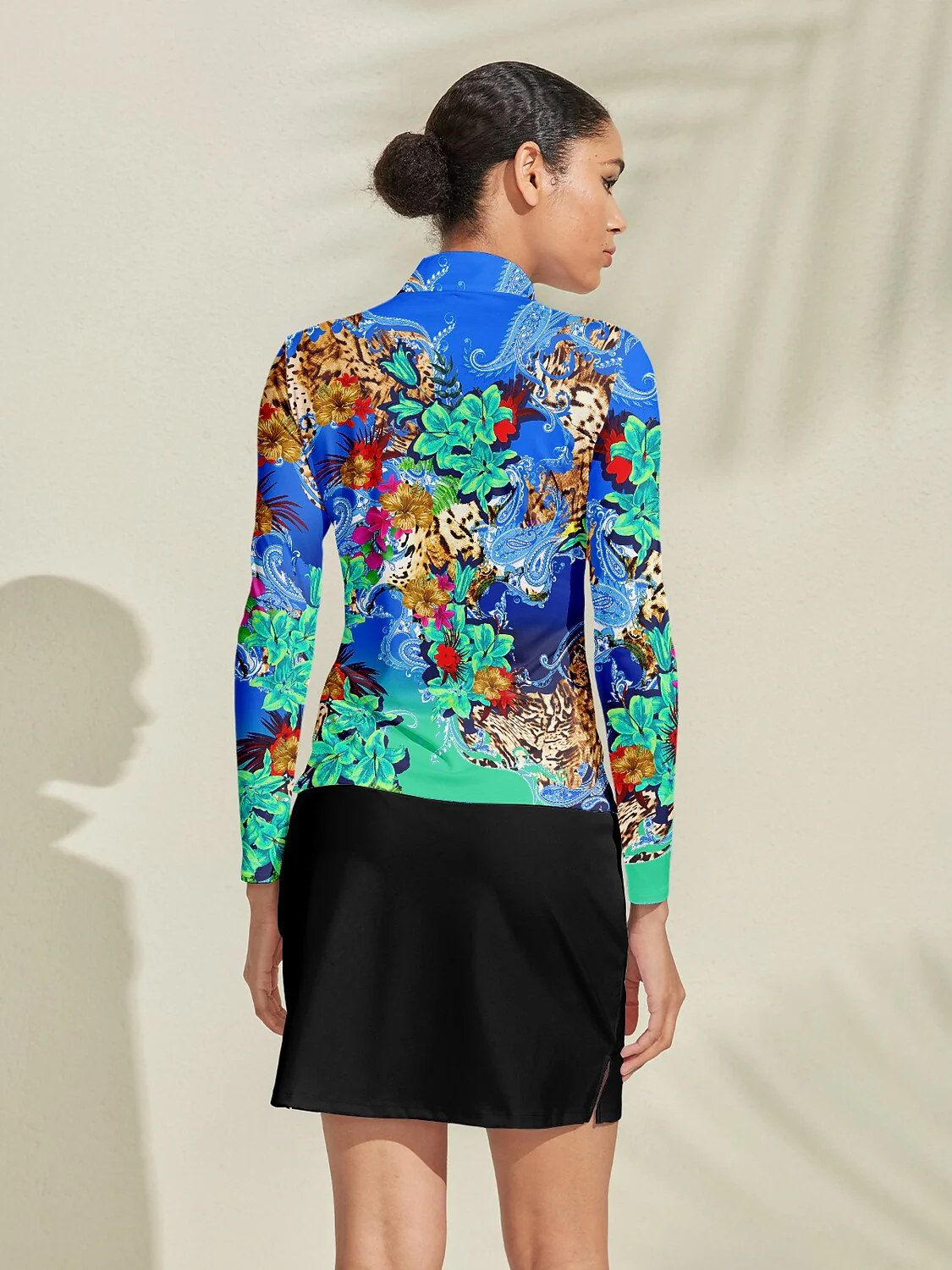 Hyped-up Tropical Golf Shirt Quarterzip UPF50+ - Image 2