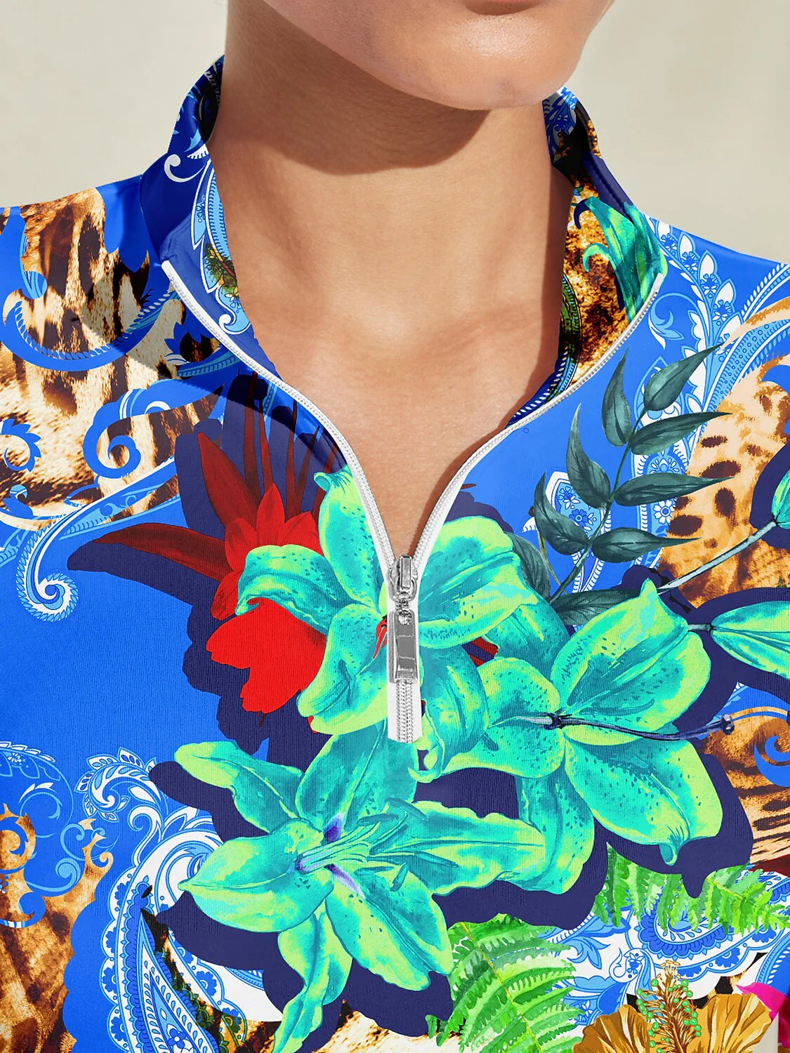 Hyped-up Tropical Golf Shirt Quarterzip UPF50+ - Image 3