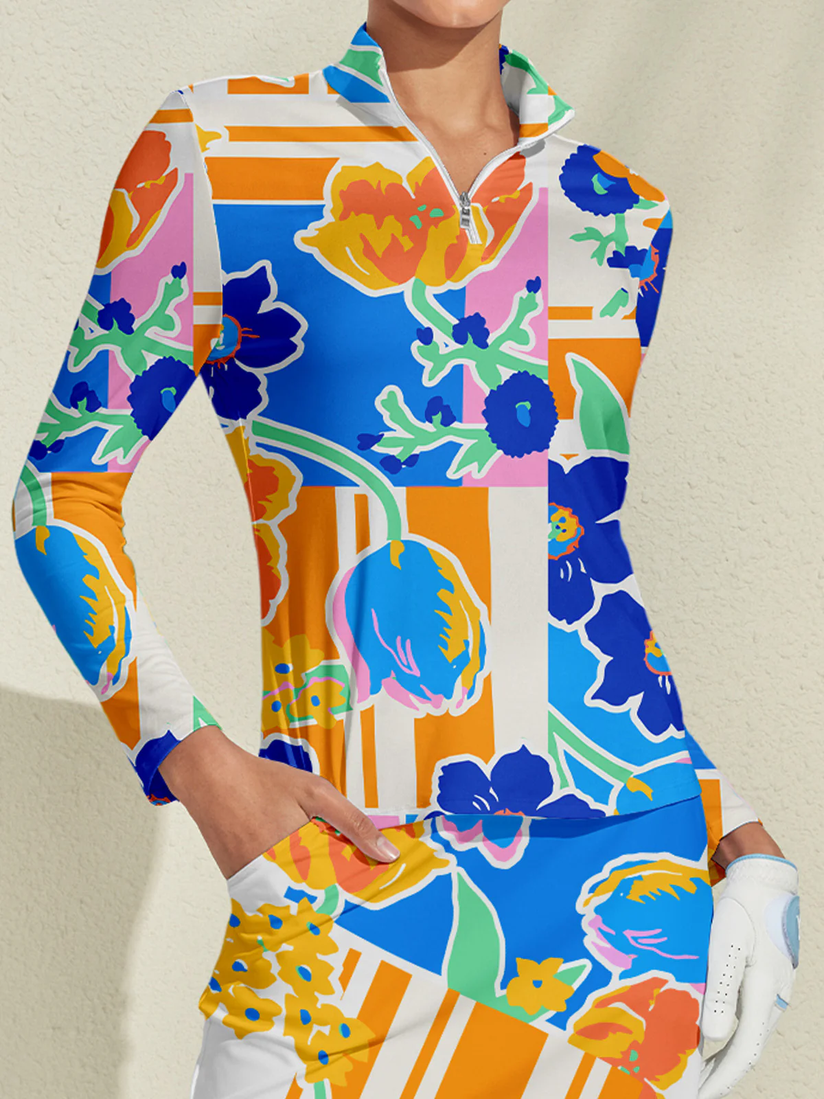 Hyped-up Tropical Silky Golf Shirt Quarterzip UPF50+ - Image 4