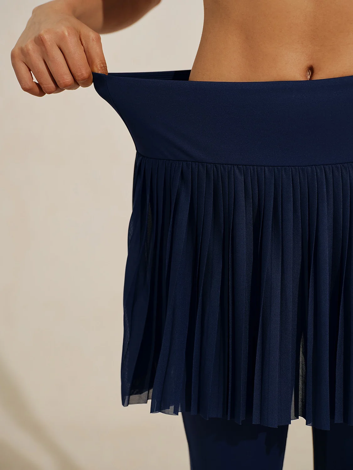 More Than Basic 37 Inch Pleated Mesh Skeggings - Image 11