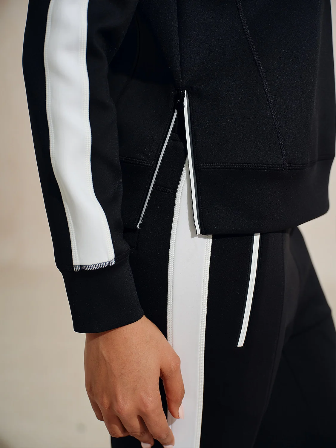 More Than Basic Irregular Collar Golf Sweatshirt - Image 6