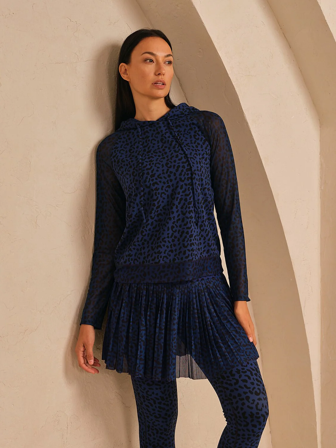 More Than Basic Leopard Mesh Golf Hoodie - Image 8