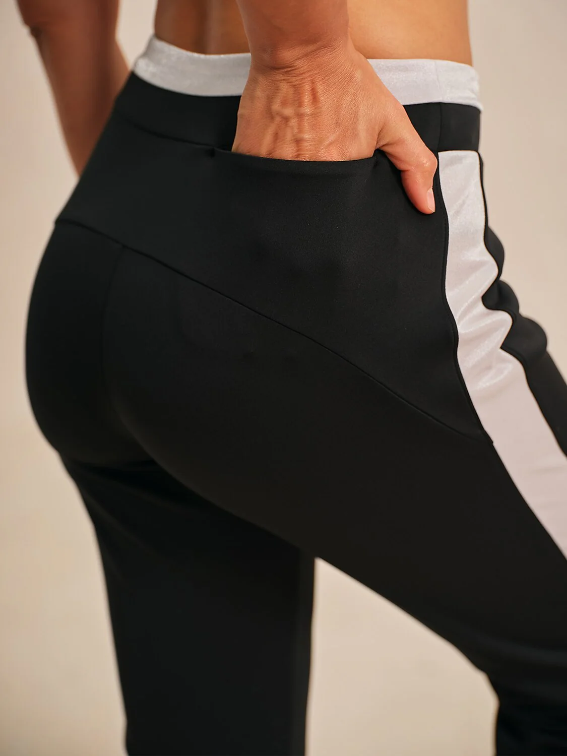 Navycore 39 Inch Stretch Color Block Ankle Pants - Image 4