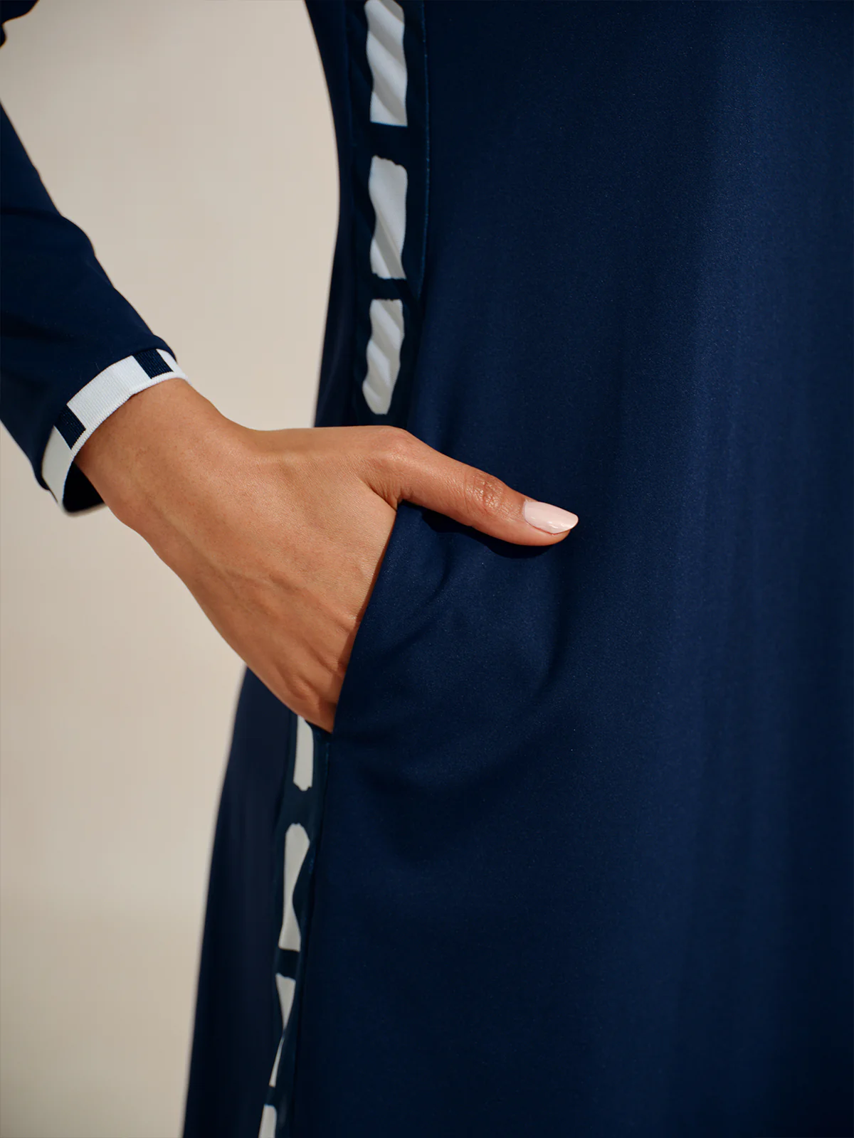 Navycore Long Sleeve Color Block Mesh 36.5 Inch Dress UPF50+ - Image 4
