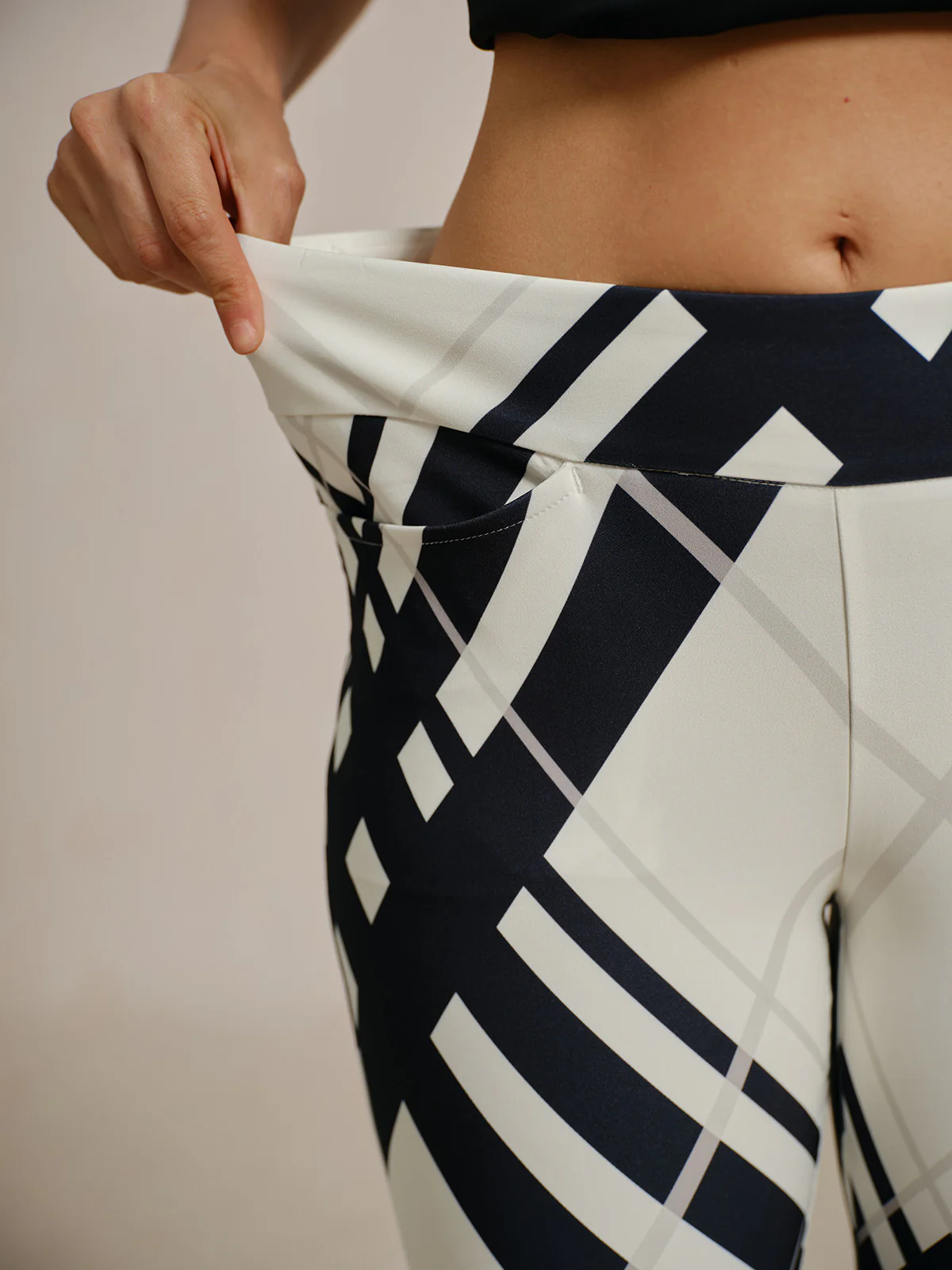 Not So Classic 28 Inch Performance Stretch Ankle Pants - Image 3