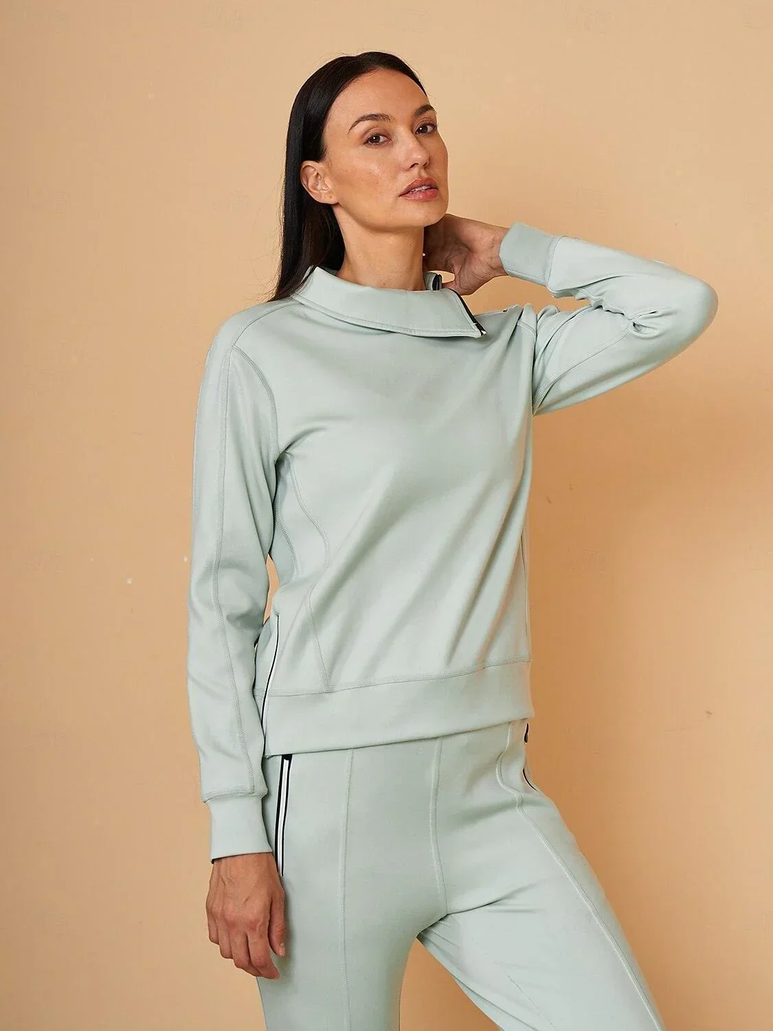 More Than Basic Irregular Collar Golf Sweatshirt - Image 9