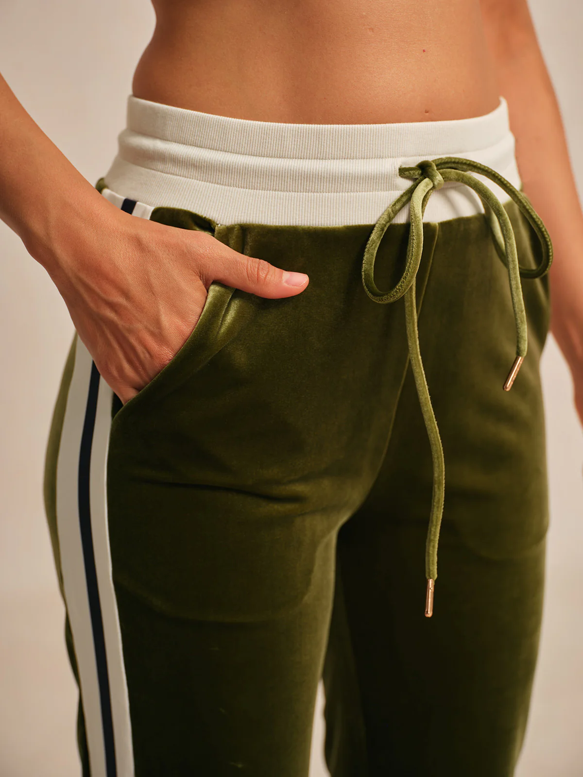 UltraSoft Velvet 40 Inch Stretch Drawstring Wide Leg Pants - Image 4