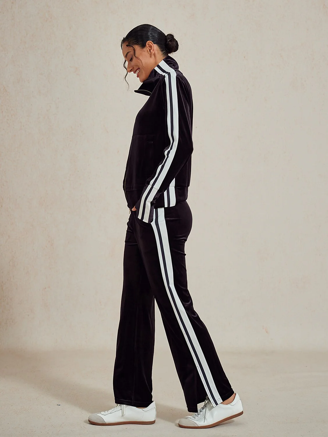 UltraSoft Velvet Long Sleeve Full Zip Jacket - Image 16
