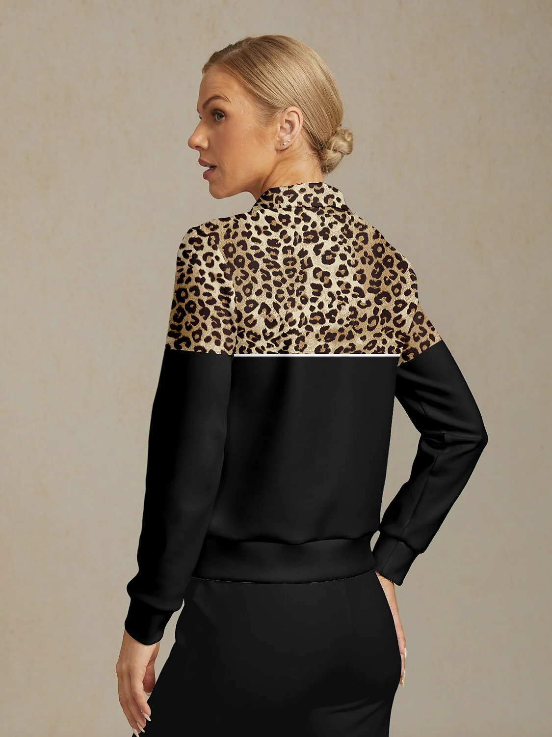 Wildlife Party Golf Sweatshirt - Image 2