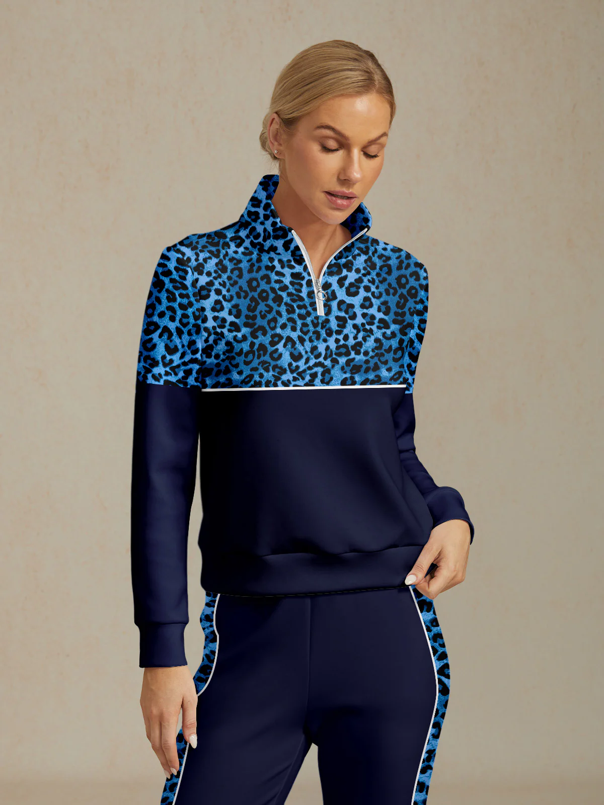 Wildlife Party Golf Sweatshirt - Image 2